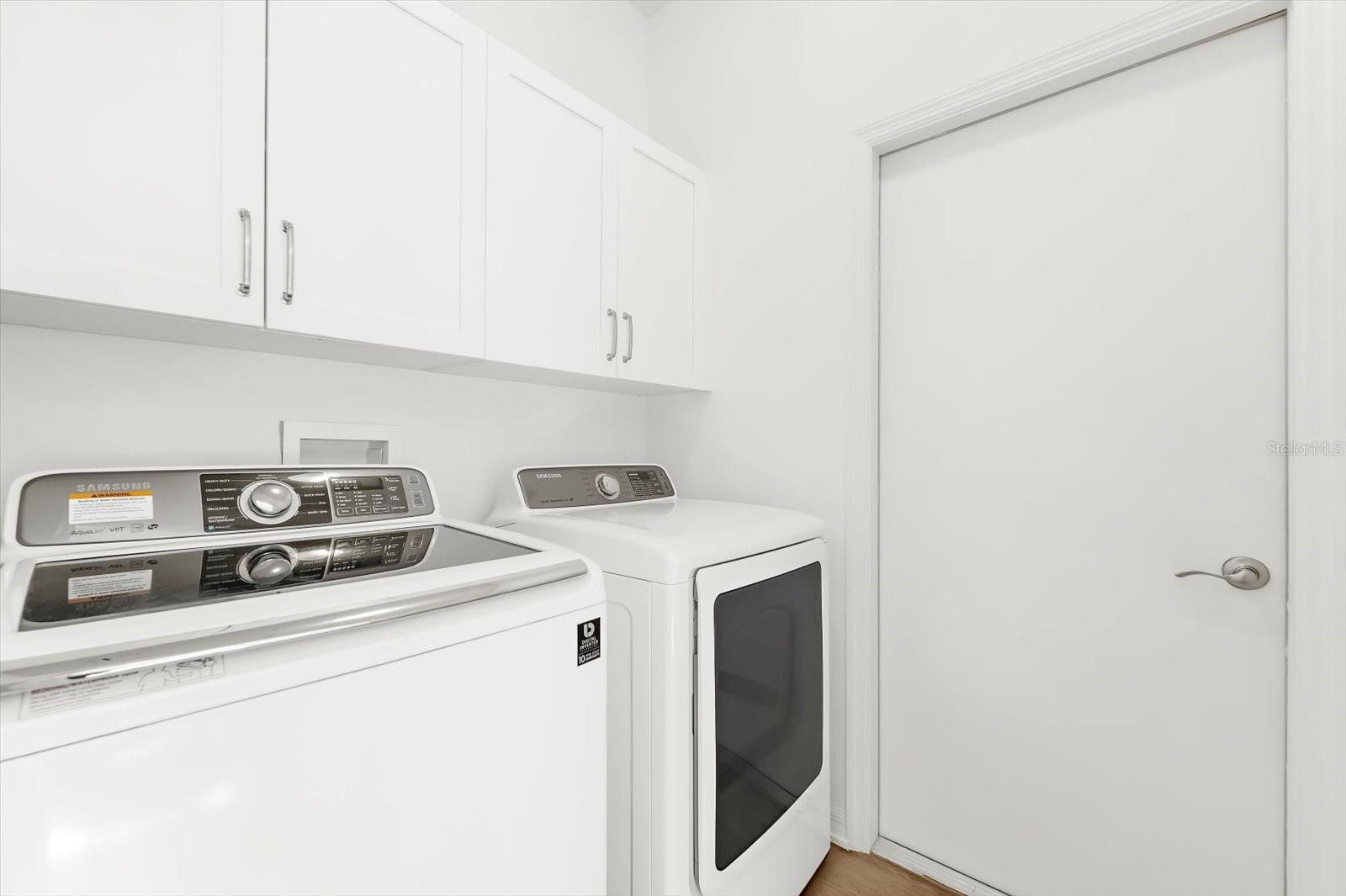 HERITAGE OAKS GOLF & COUNTRY CLUB - Residential