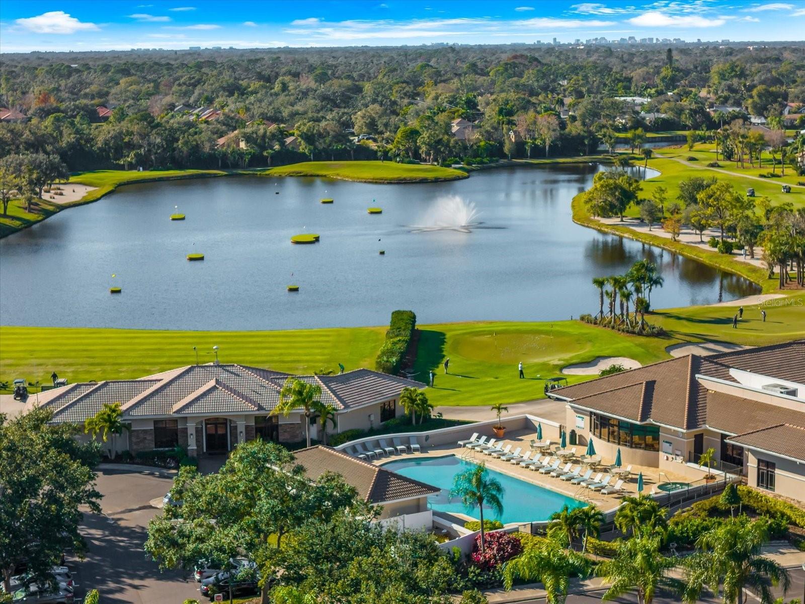 HERITAGE OAKS GOLF & COUNTRY CLUB - Residential
