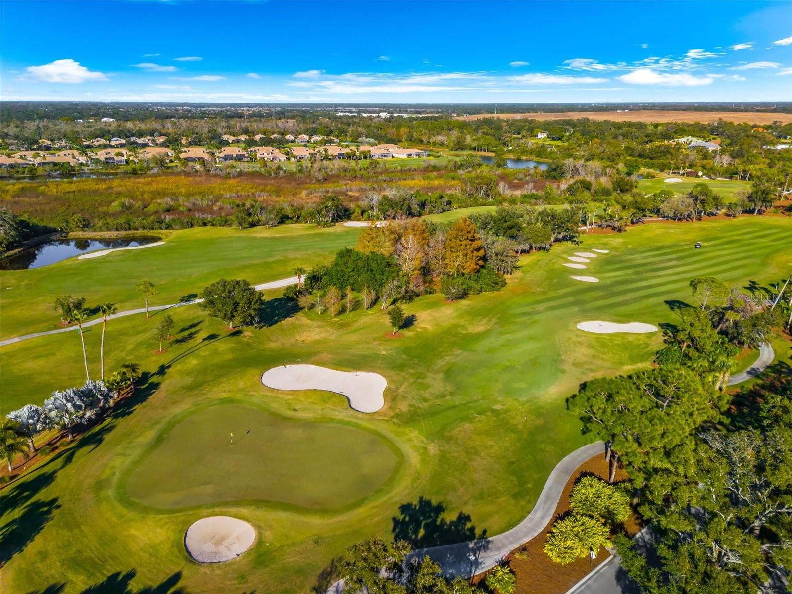 HERITAGE OAKS GOLF & COUNTRY CLUB - Residential