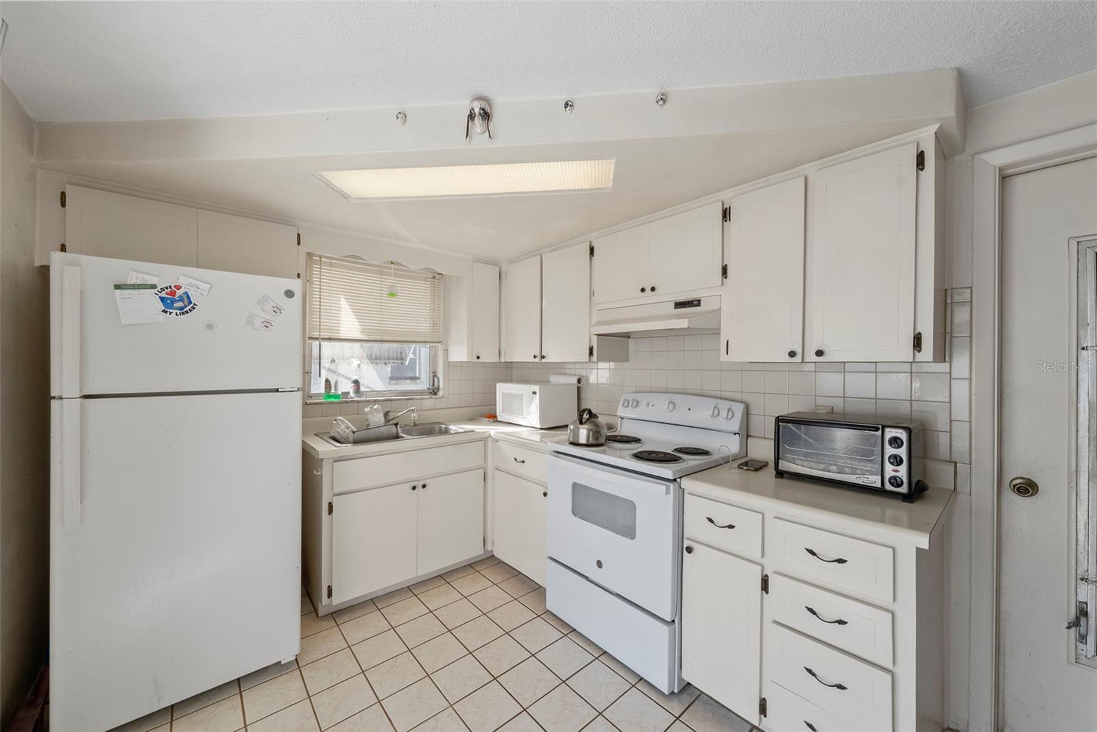 HOLIDAY LAKE ESTATES - Residential