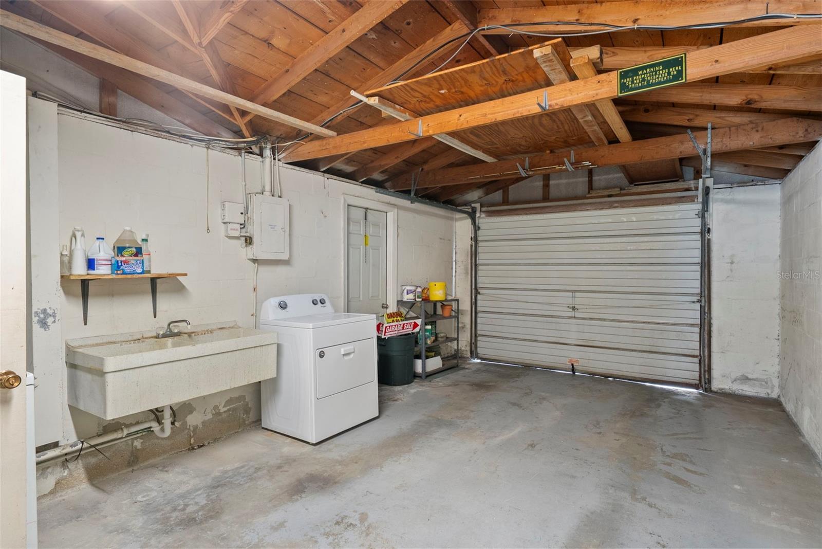 HOLIDAY LAKE ESTATES - Residential