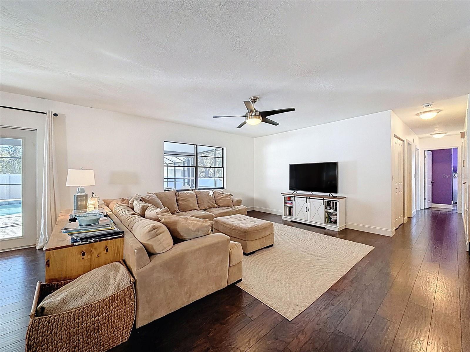 RIVER RUN UNIT 1 - Residential