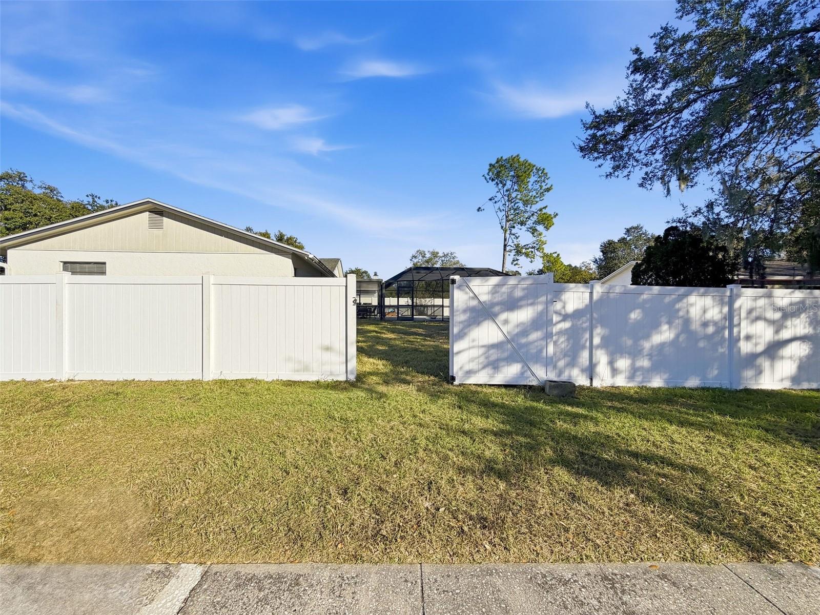 RIVER RUN UNIT 1 - Residential