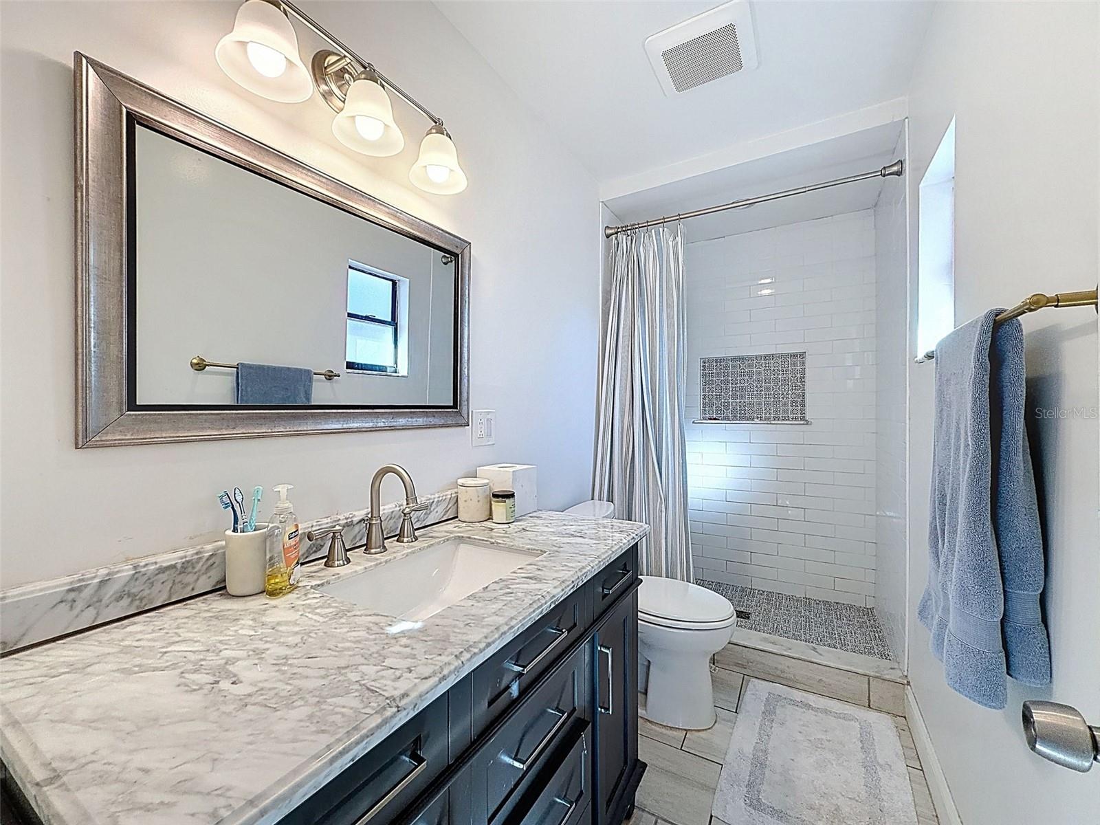 RIVER RUN UNIT 1 - Residential