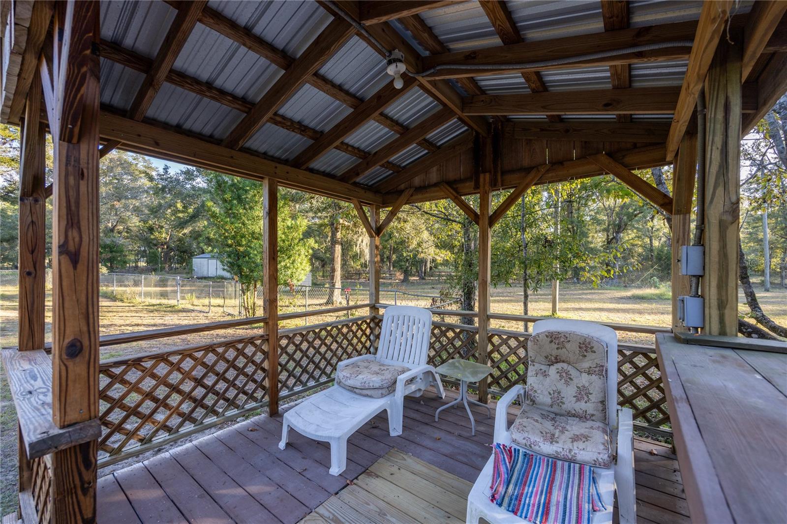 METES AND BOUNDS - Residential