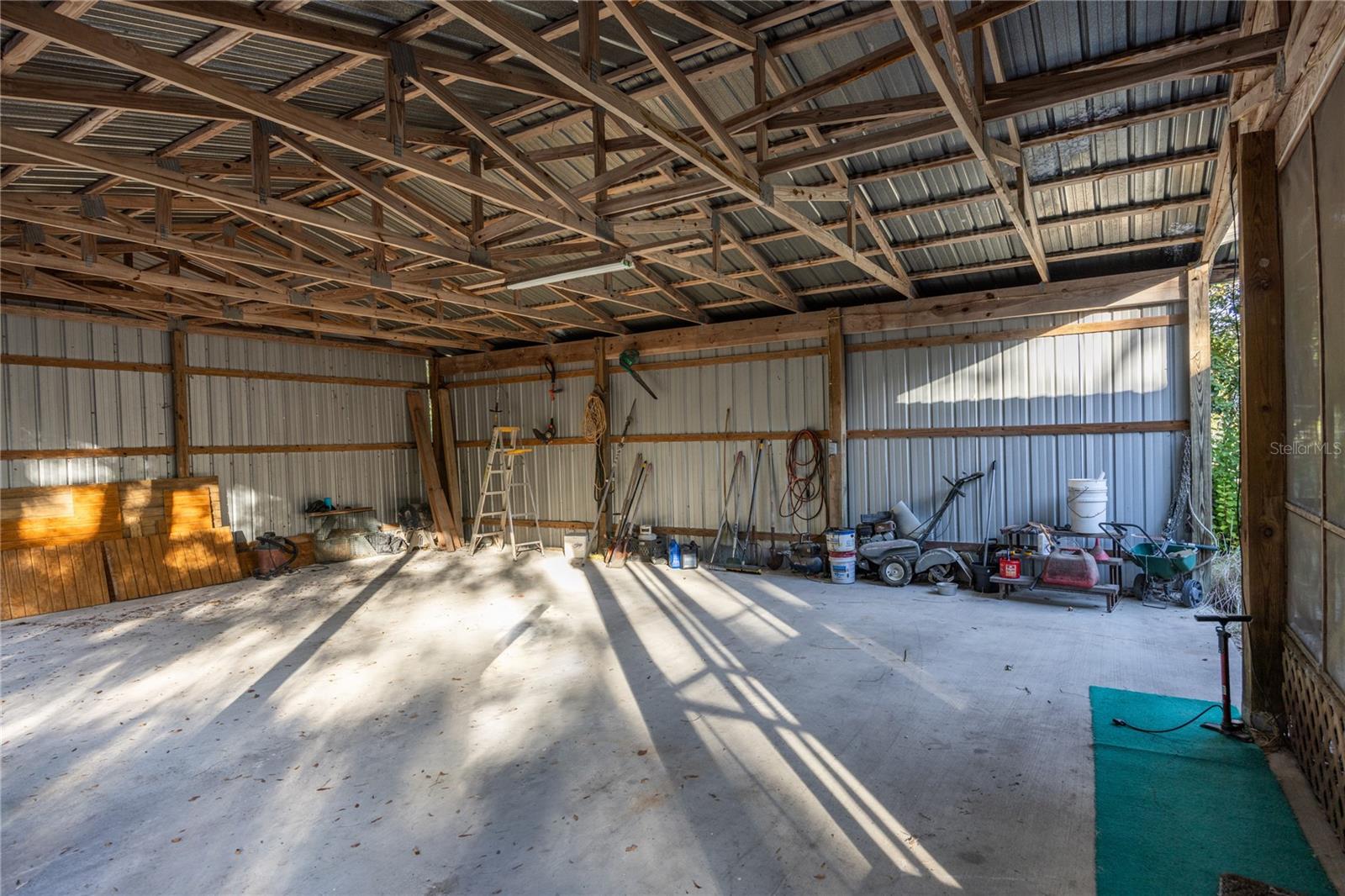 METES AND BOUNDS - Residential