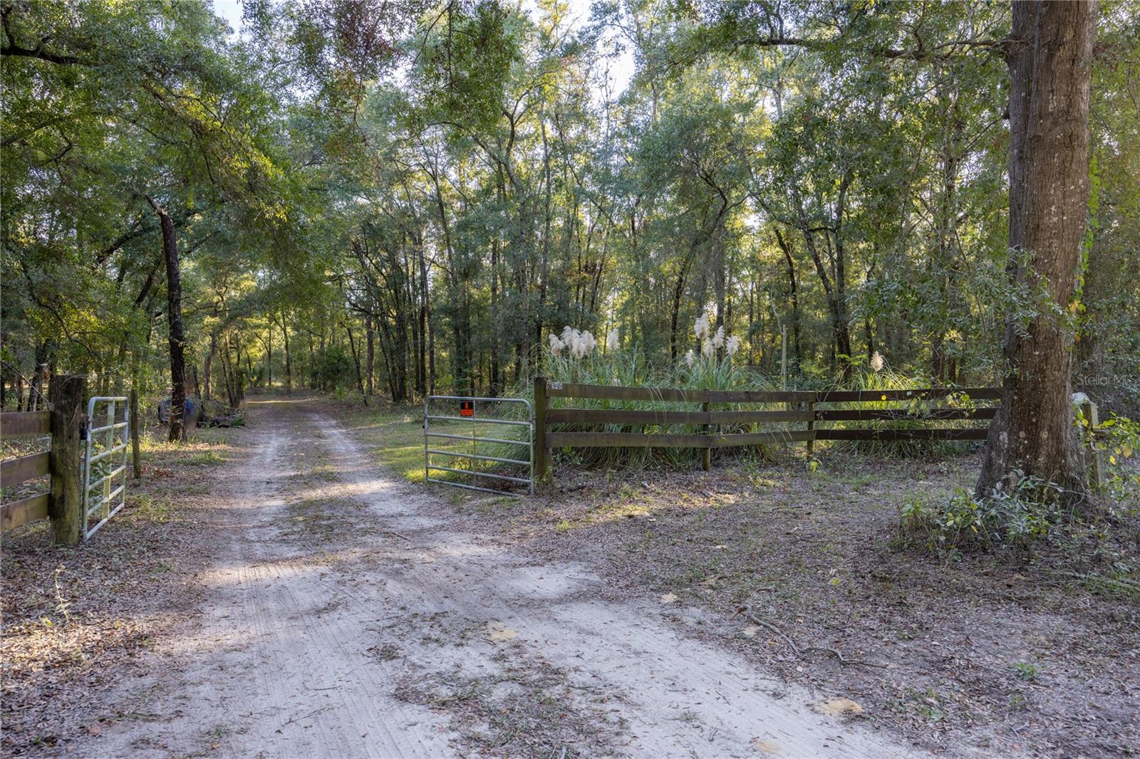 METES AND BOUNDS - Residential