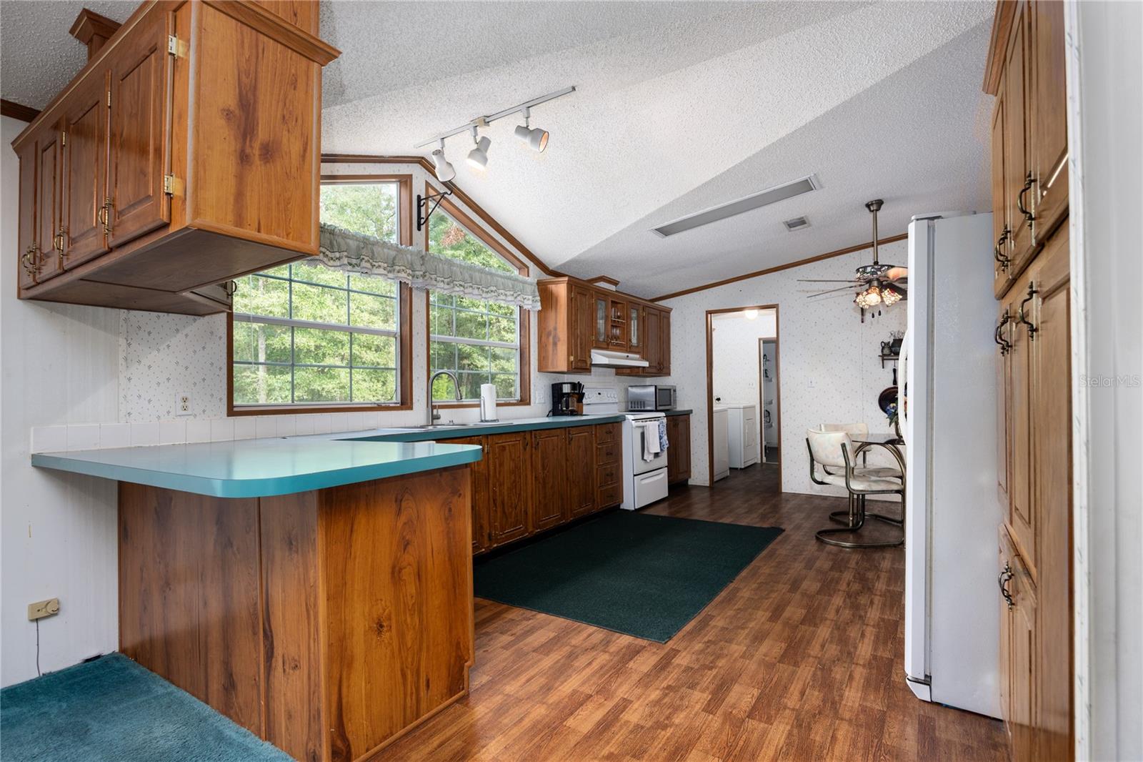 METES AND BOUNDS - Residential