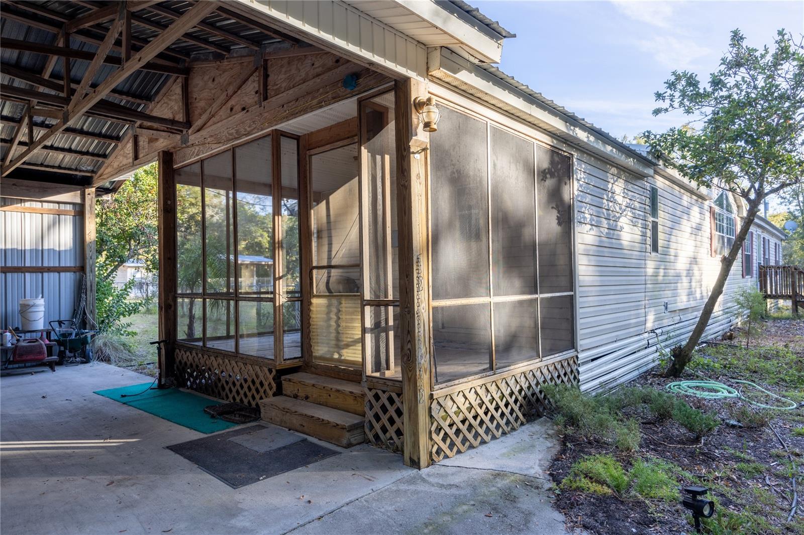 METES AND BOUNDS - Residential