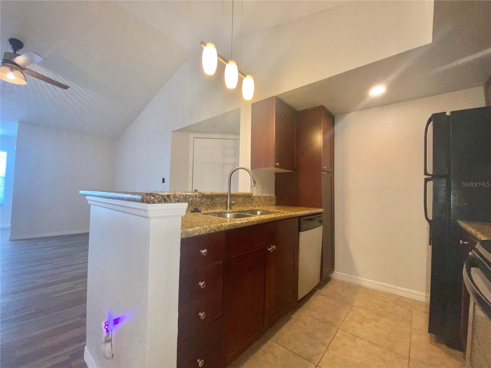 RESIDENCES/MILLENIA - Residential