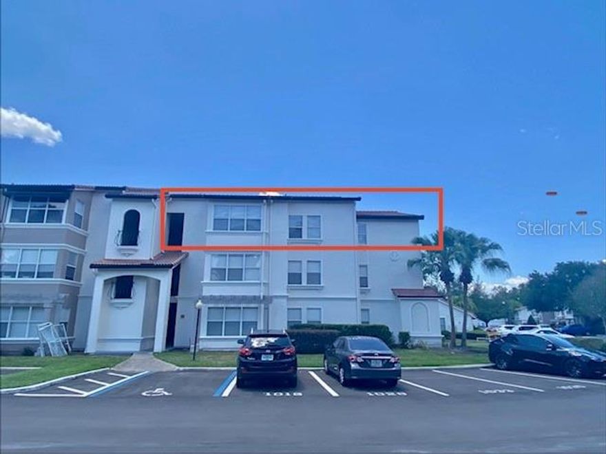 This spacious 3/2 is located on the 3rd floor with a great tree/woods view from all rooms! Villa Medici is a GATED community with TWO pools, a FITNESS center and TENNIS courts. WASHER/DRYER included. Easy access to I4, Millenia mall, Disney and Universal.