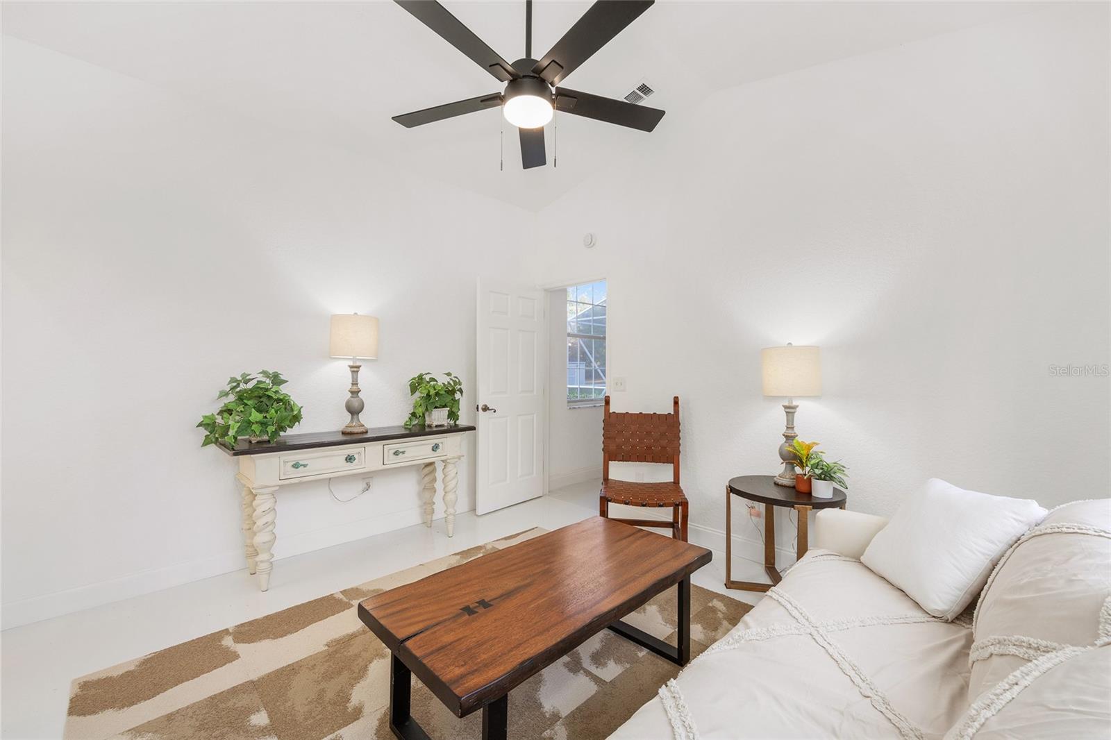 RAINBOW SPGS 04 REP - Residential