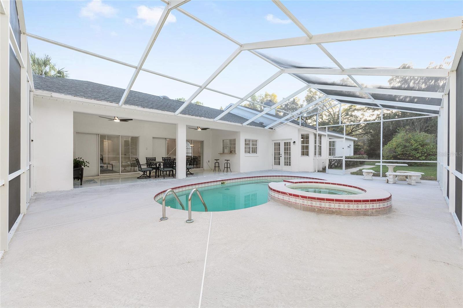 RAINBOW SPGS 04 REP - Residential