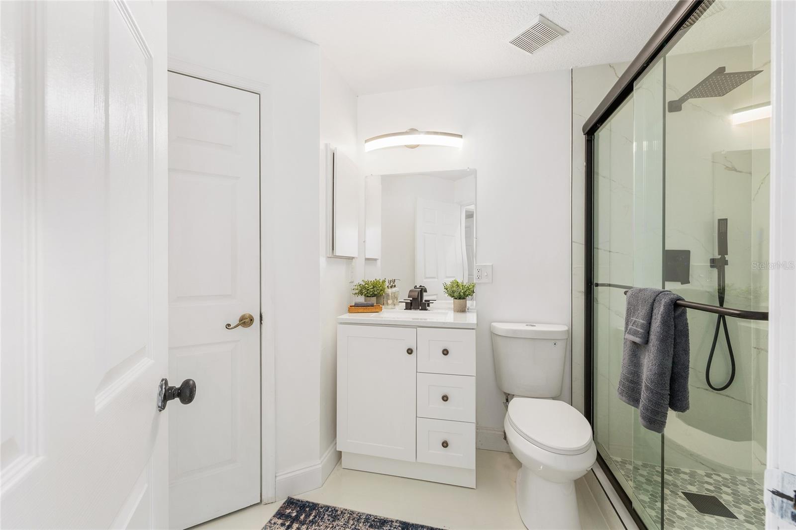 RAINBOW SPGS 04 REP - Residential