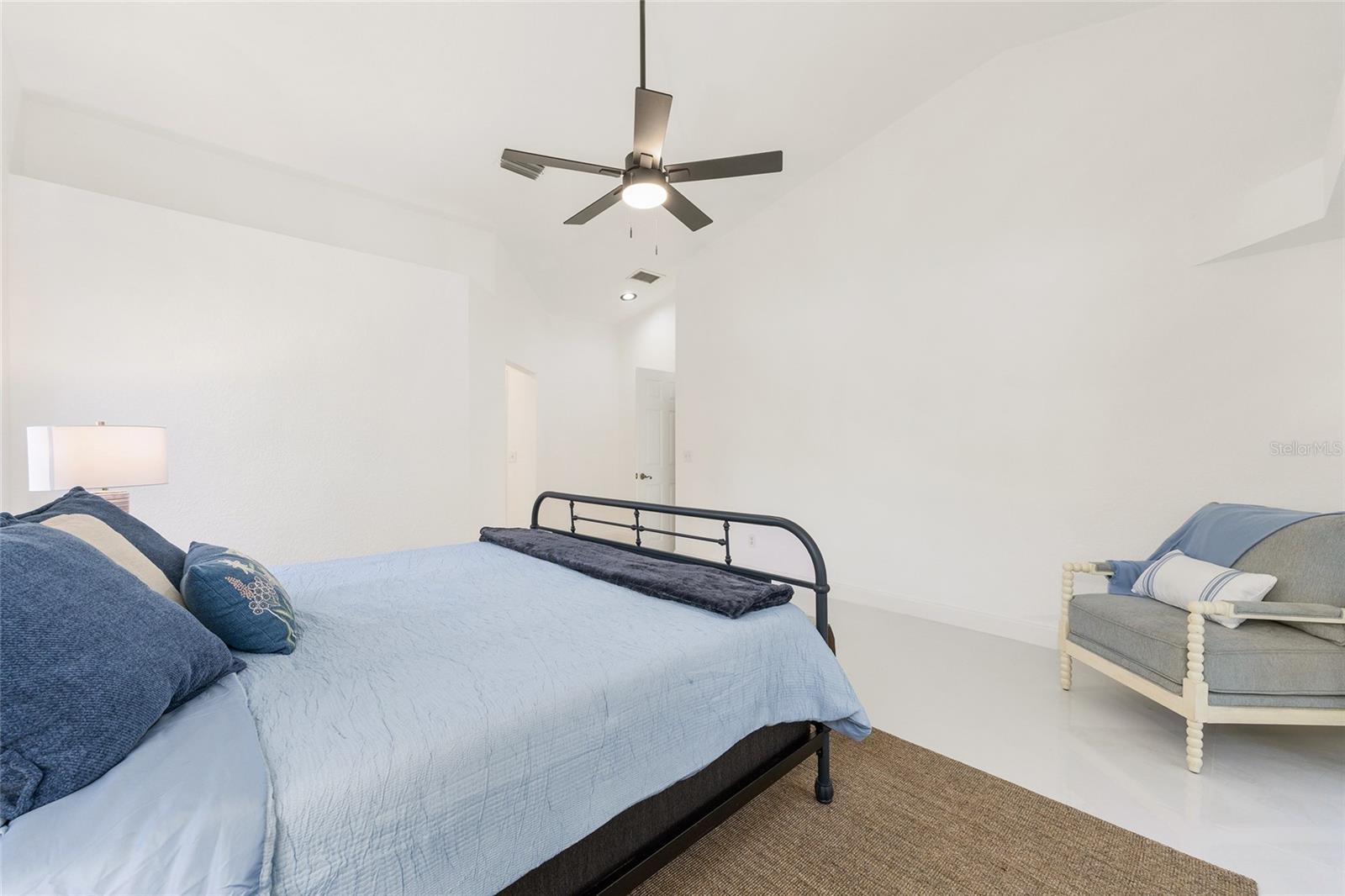 RAINBOW SPGS 04 REP - Residential