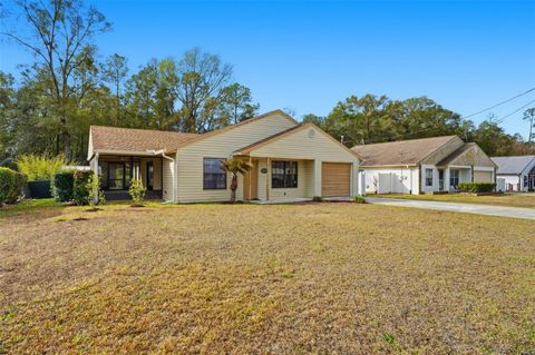 Tiny photo for 21174 SW Peach Blossom Street, Dunnellon, FL 34431 (MLS # W7883218)