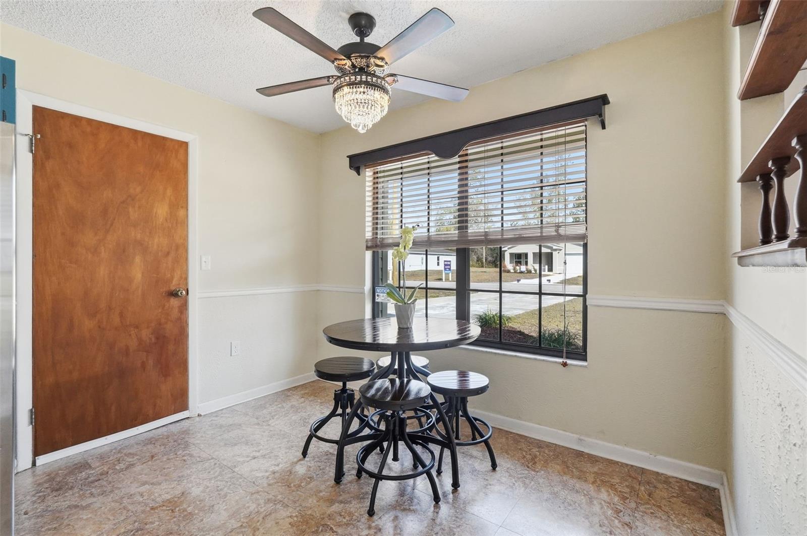 RAINBOW LAKES ESTATE - Residential