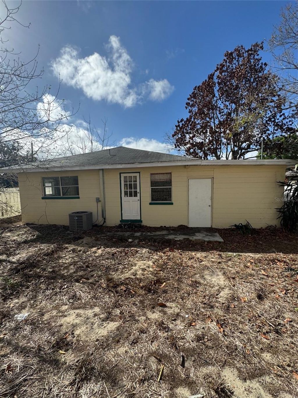 Photo of 312 Lime Avenue, Lake Wales, FL 33853 (MLS # L4960224)