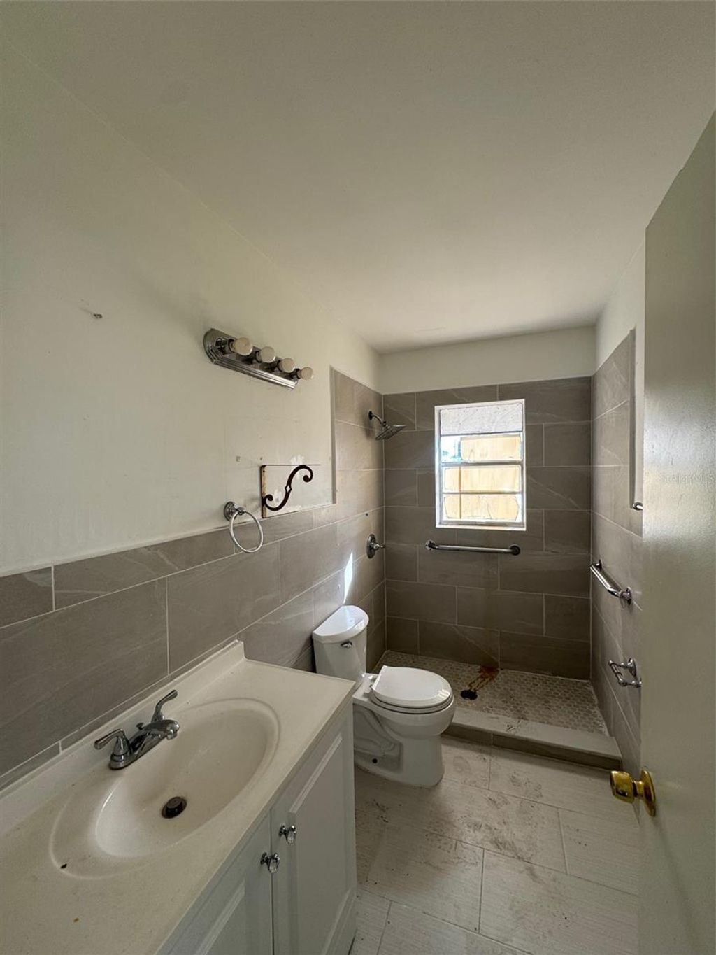 Photo of 312 Lime Avenue, Lake Wales, FL 33853 (MLS # L4960224)