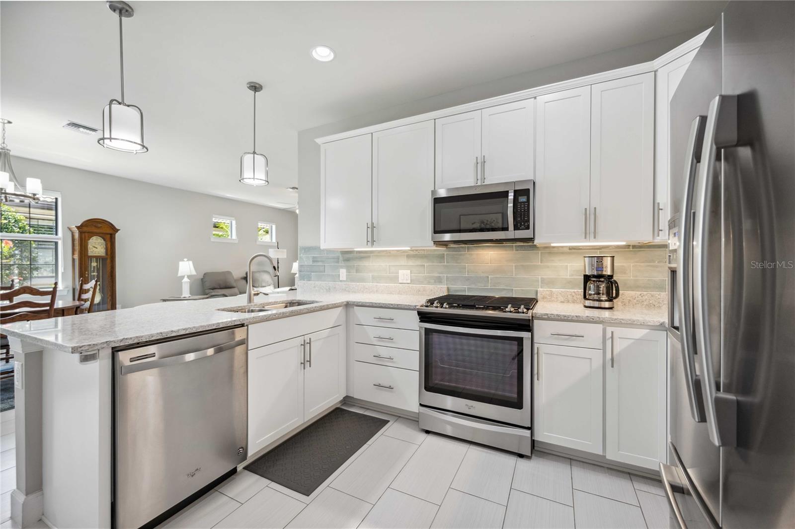 HAMMOCK PRESERVE - Residential