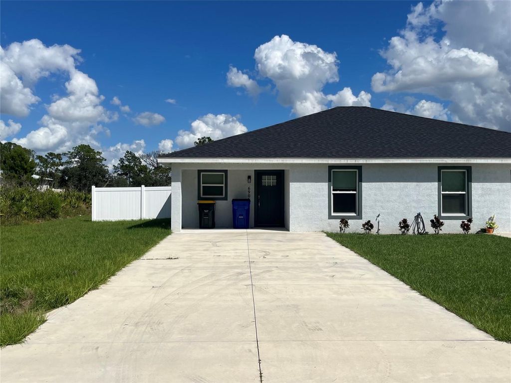 Photo of 6917 San Benito Drive, Sebring, FL 33872 (MLS # L4963031)