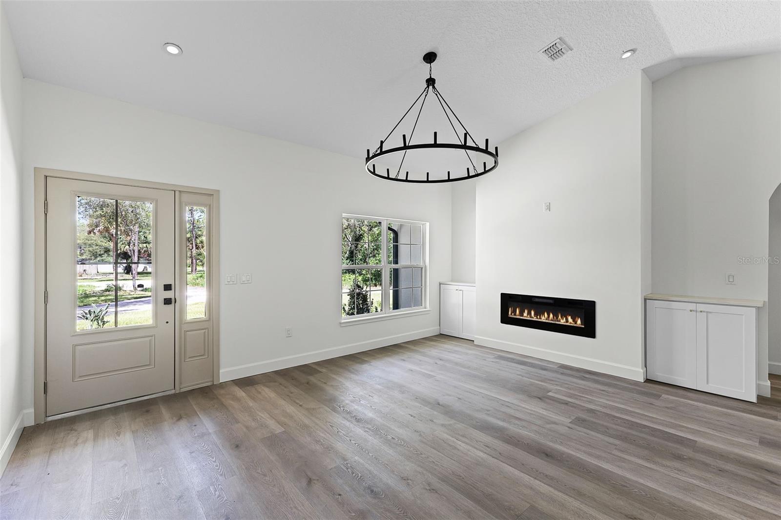 320 KENORA DRIVE