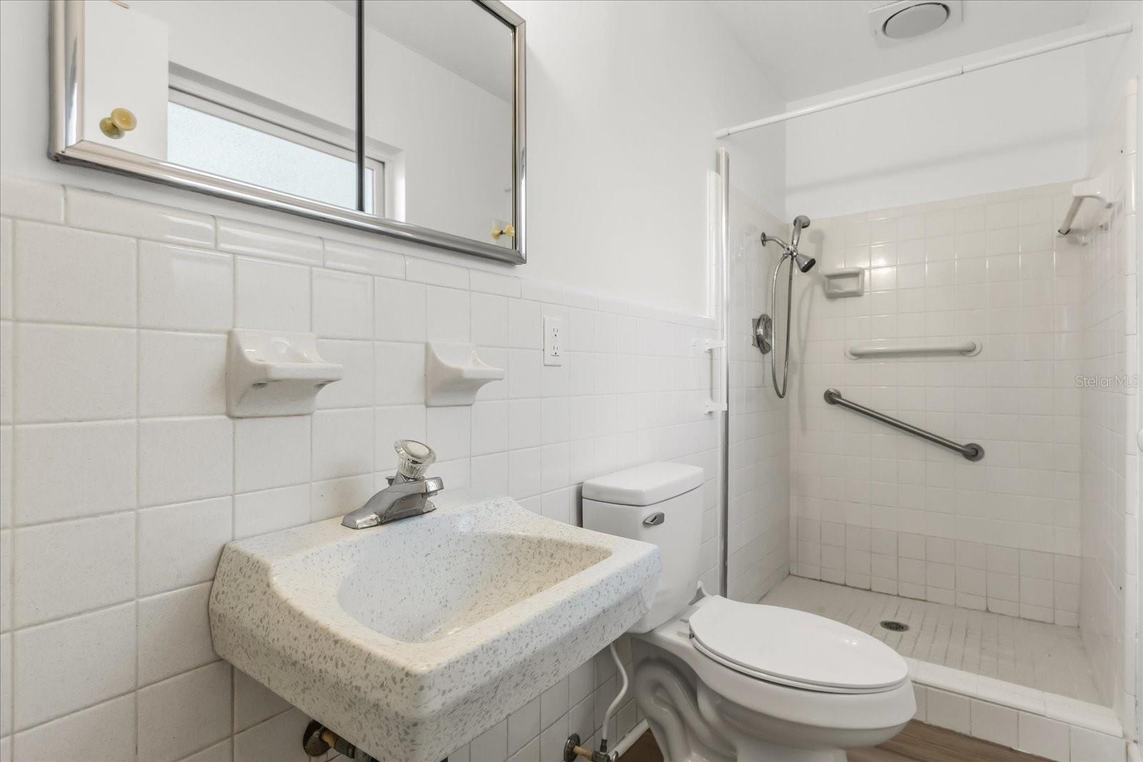 WINTER PARK ESTATES - Residential