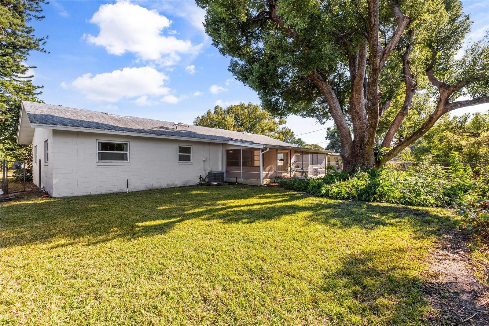 WINTER PARK ESTATES - Residential