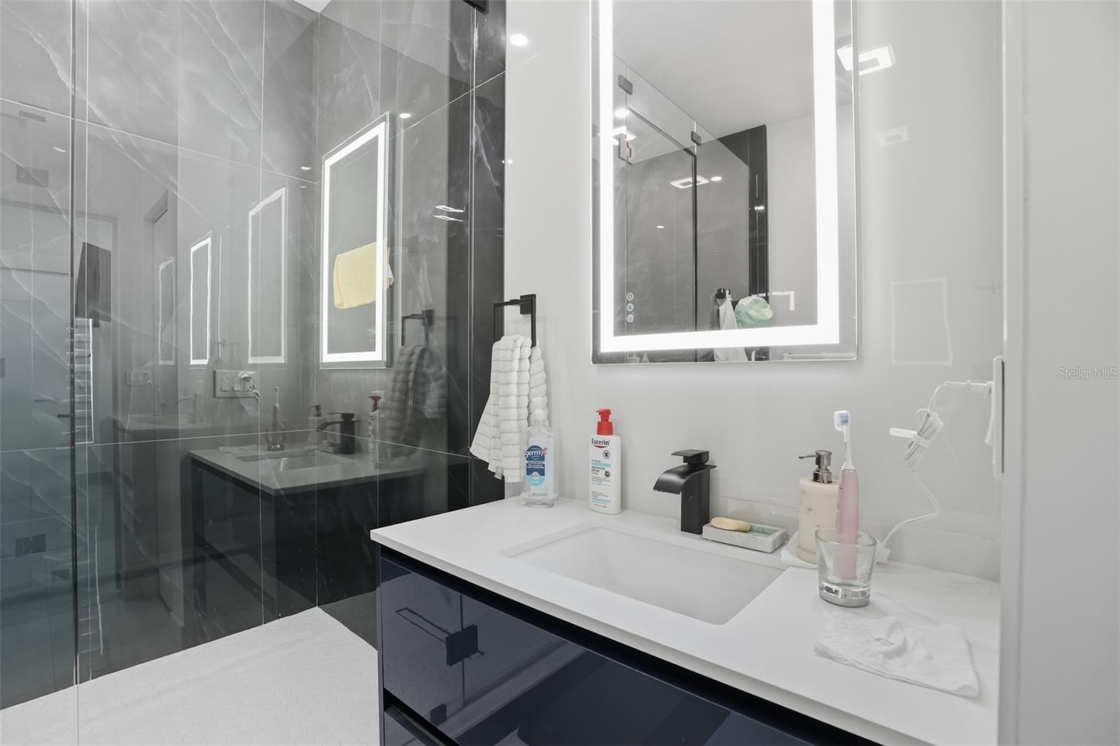 TOWNN COUNTRY PARK UN 32 - Residential