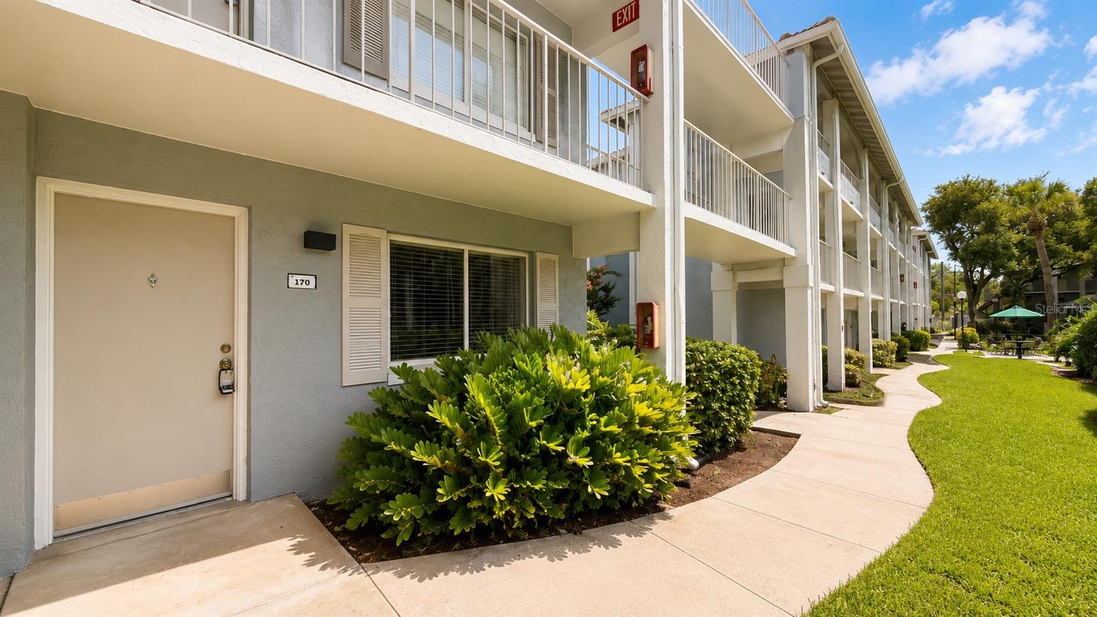 120 BLUE POINT WAY 170