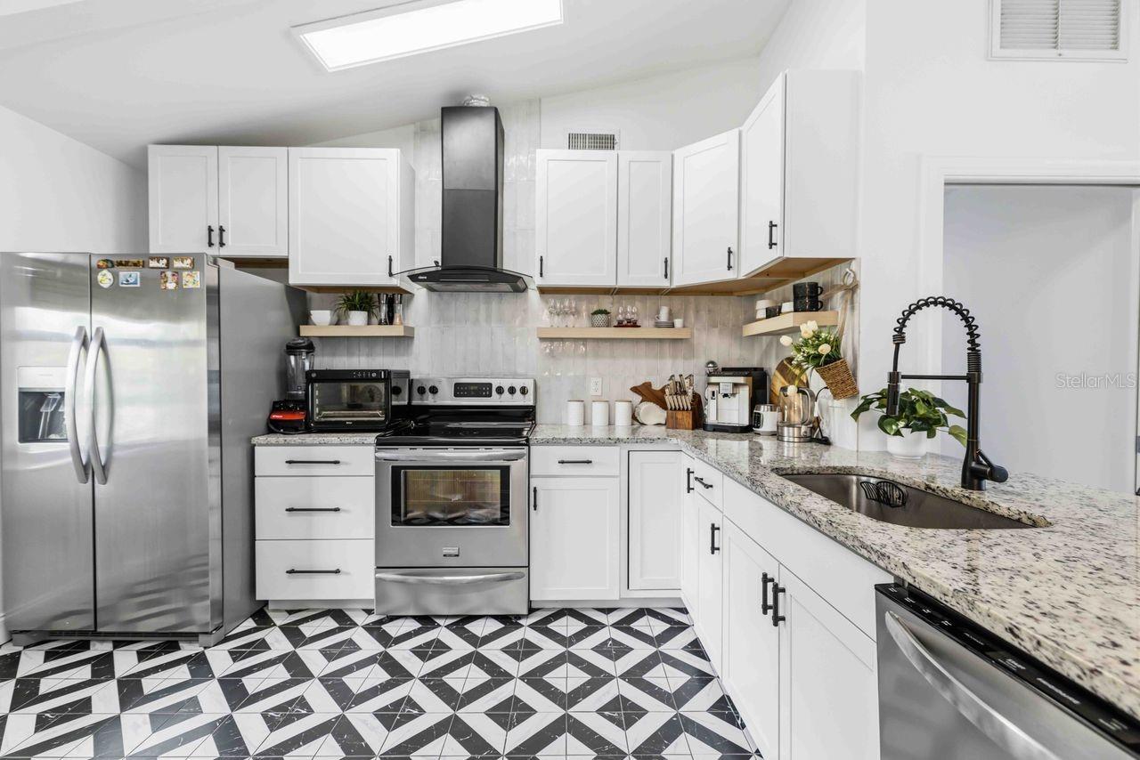 PALM-AIRE AT SARASOTA - Residential