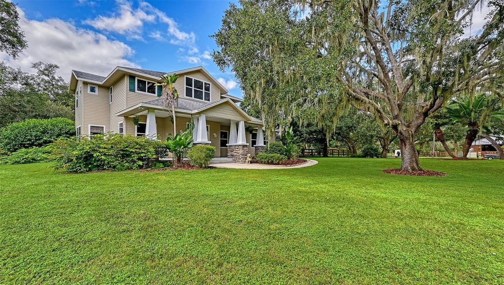 Photo of 22906 73rd Avenue E, Bradenton, FL 34211 (MLS # A4667239)