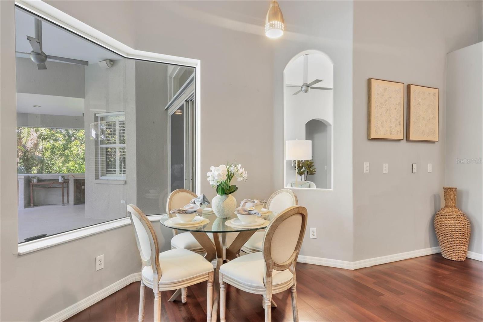 PARK TRACE ESTATES - Residential