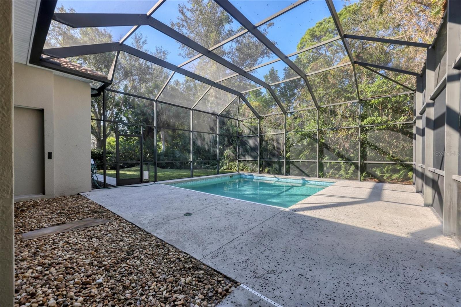 PARK TRACE ESTATES - Residential