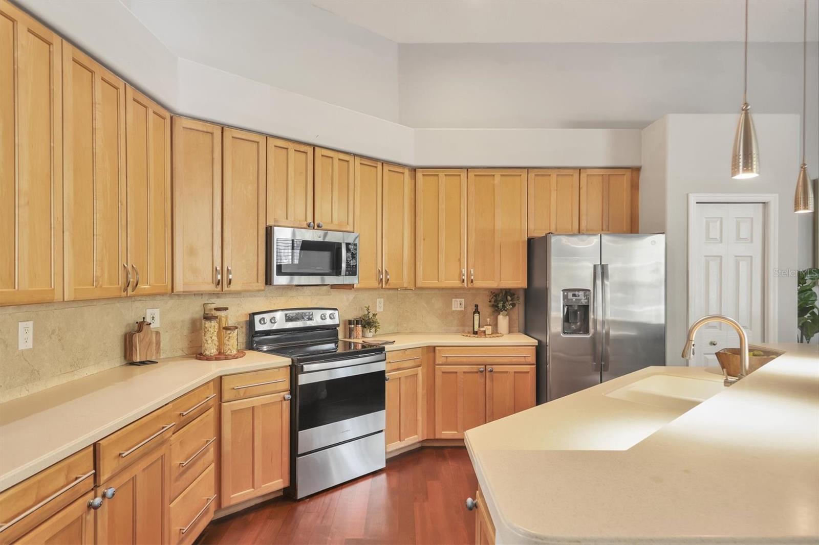 PARK TRACE ESTATES - Residential