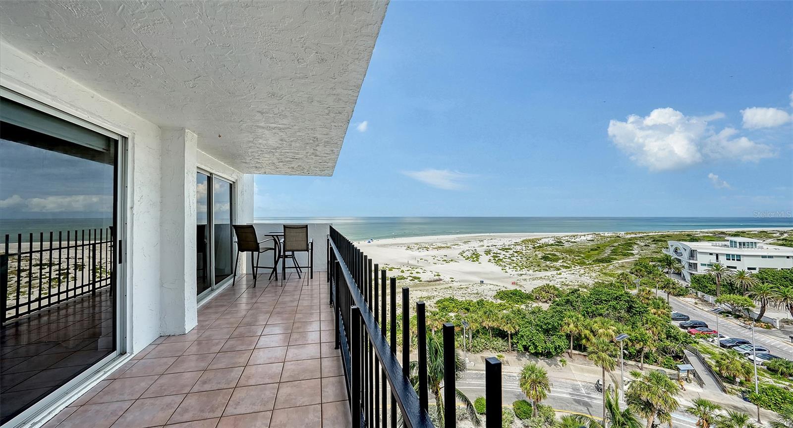 ST ARMAND TOWERS NORTH - Residential Lease