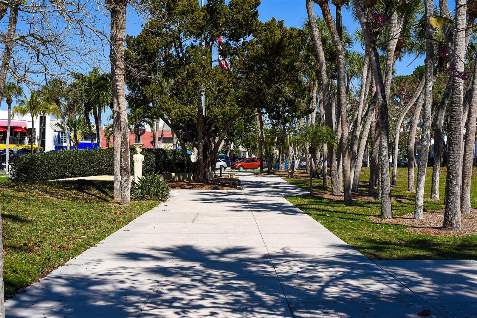 ST ARMAND TOWERS NORTH - Residential Lease