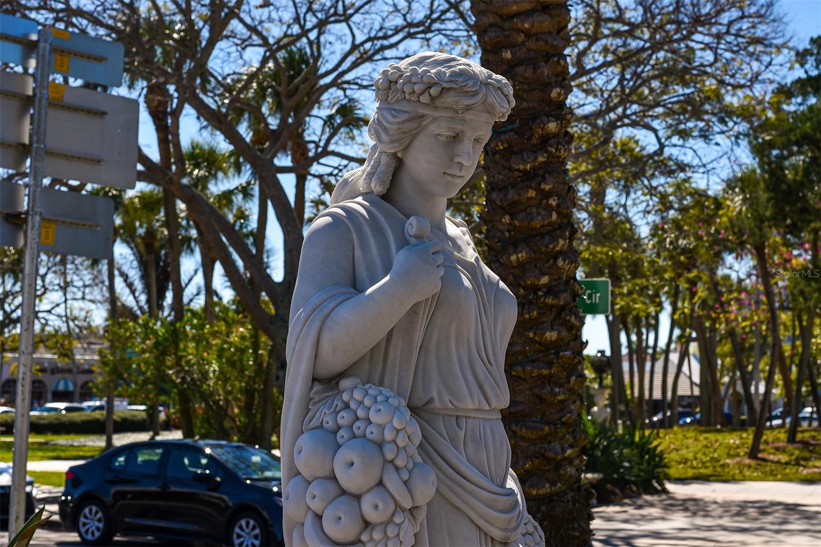 ST ARMAND TOWERS NORTH - Residential Lease