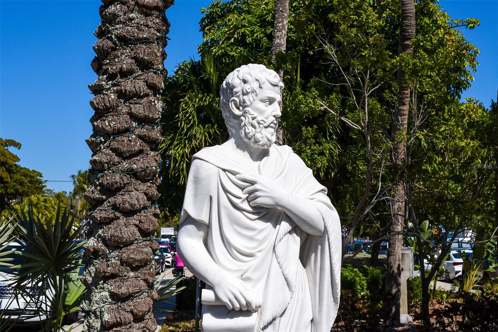 ST ARMAND TOWERS NORTH - Residential Lease