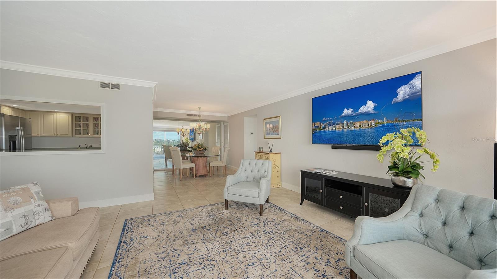 ST ARMAND TOWERS NORTH - Residential Lease