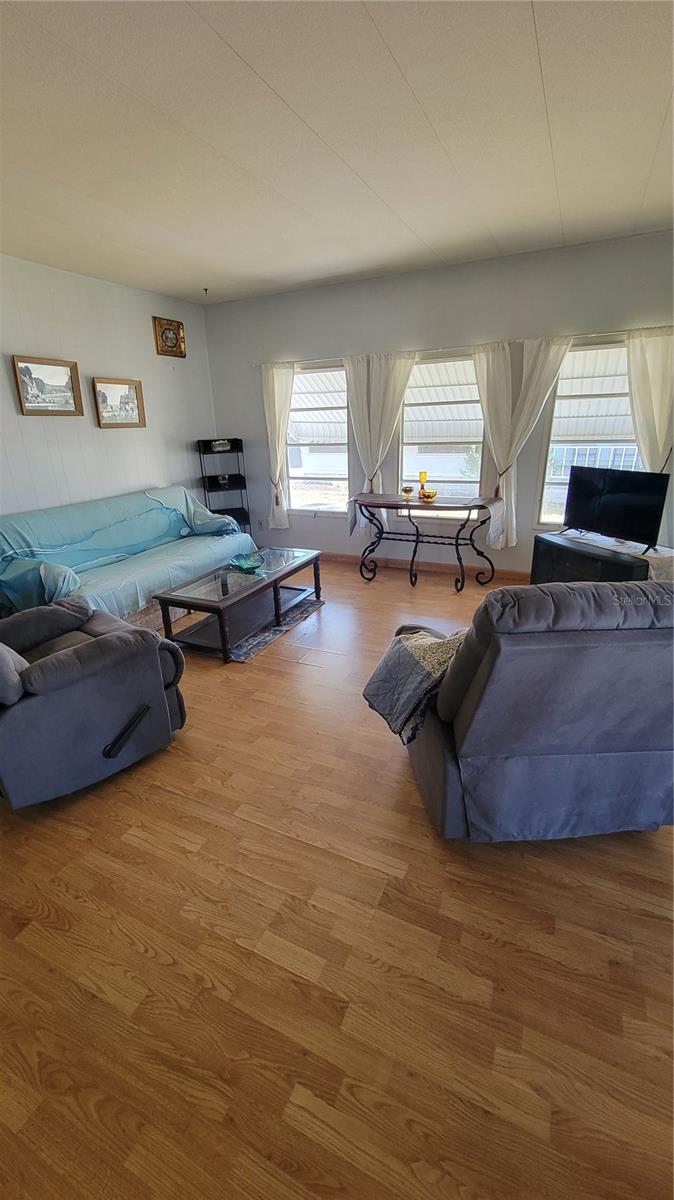 SKY HARBOR ESTATES CORP INC CONDO - Residential