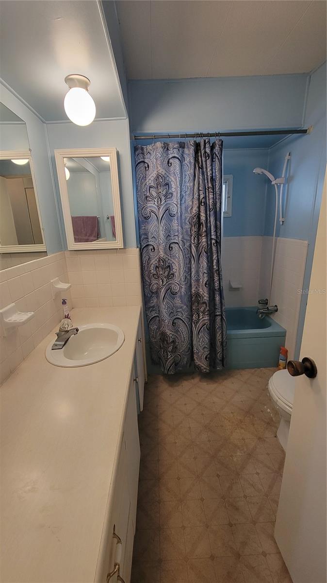 SKY HARBOR ESTATES CORP INC CONDO - Residential