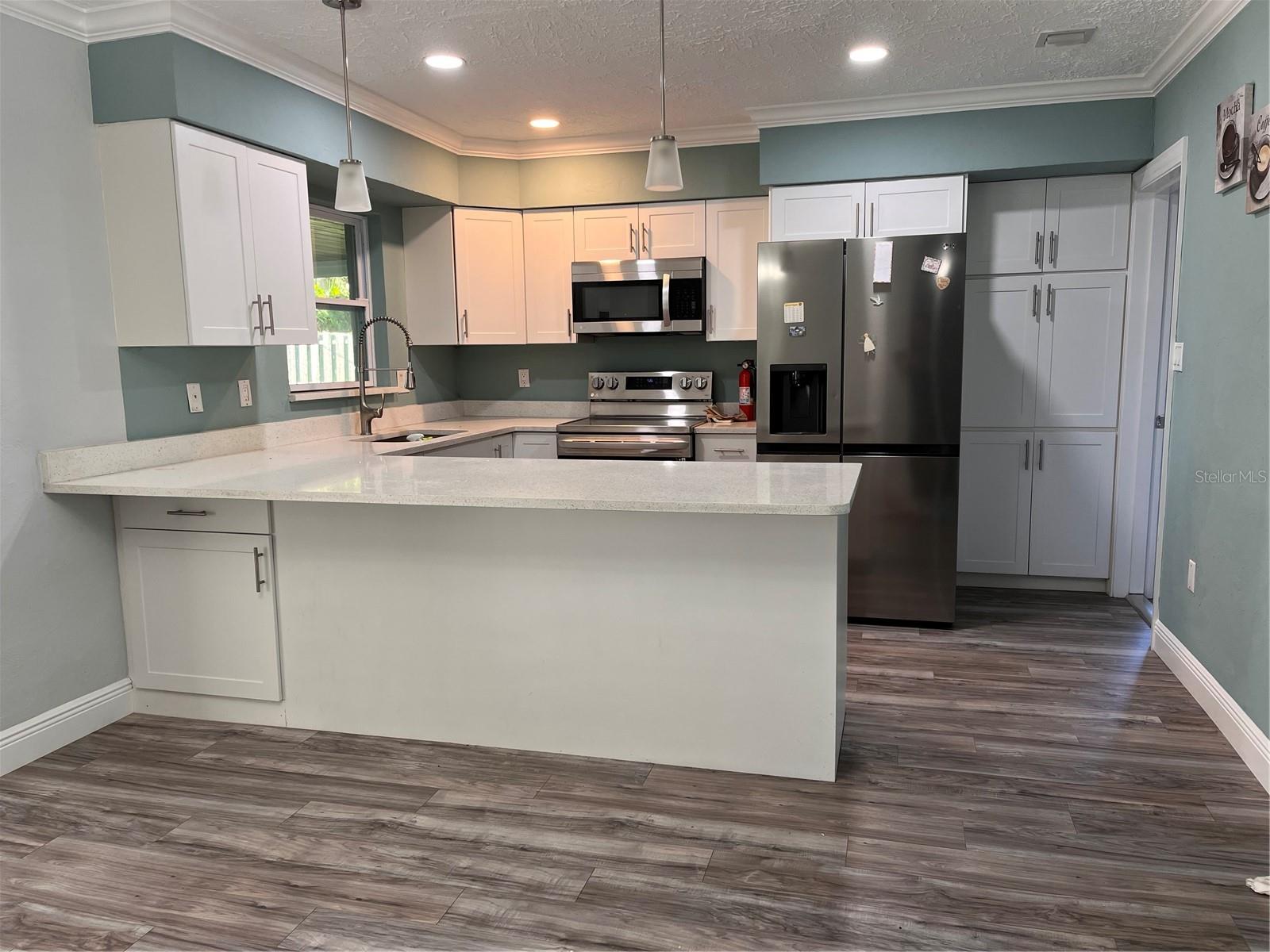 SOUTH GATE - Residential Lease