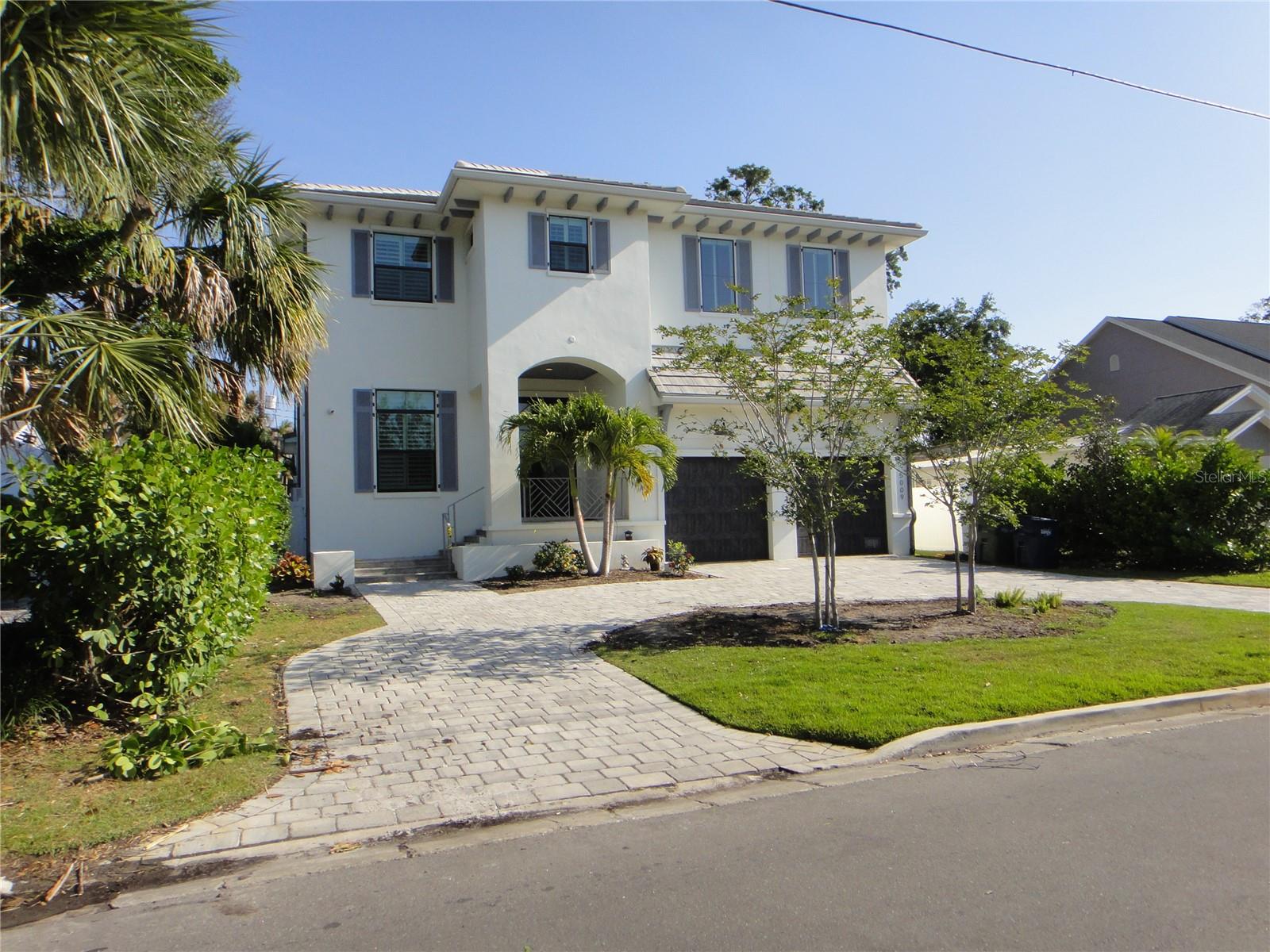 5009 W LONGFELLOW AVENUE