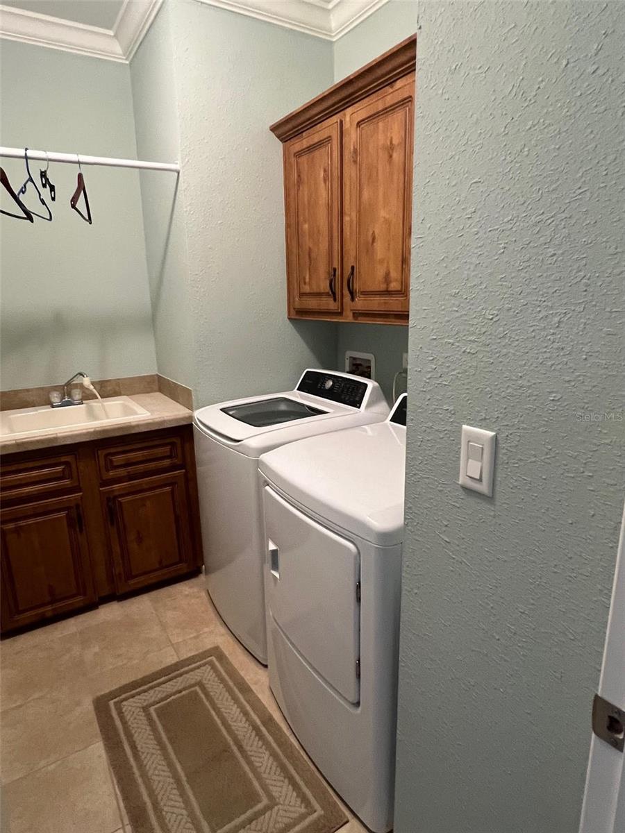 POINTE WEST RESIDENT OWNED COMMUNITY INC - Residential