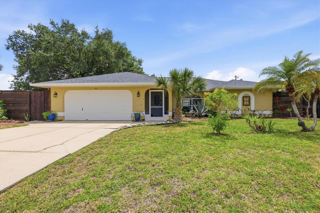 Photo of 945 Macon Road, Venice, FL 34293 (MLS # A4691411)