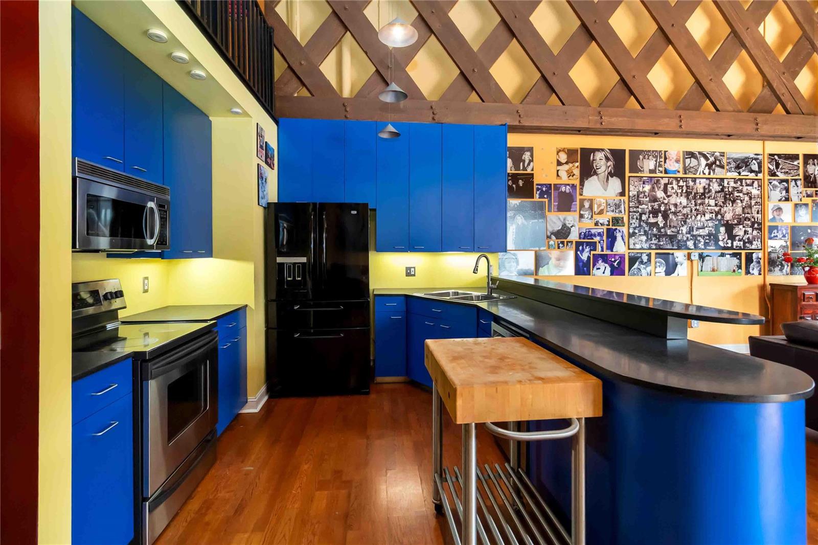 CHINA GLASS WAREHOUSE LOFTS CONDO - Residential