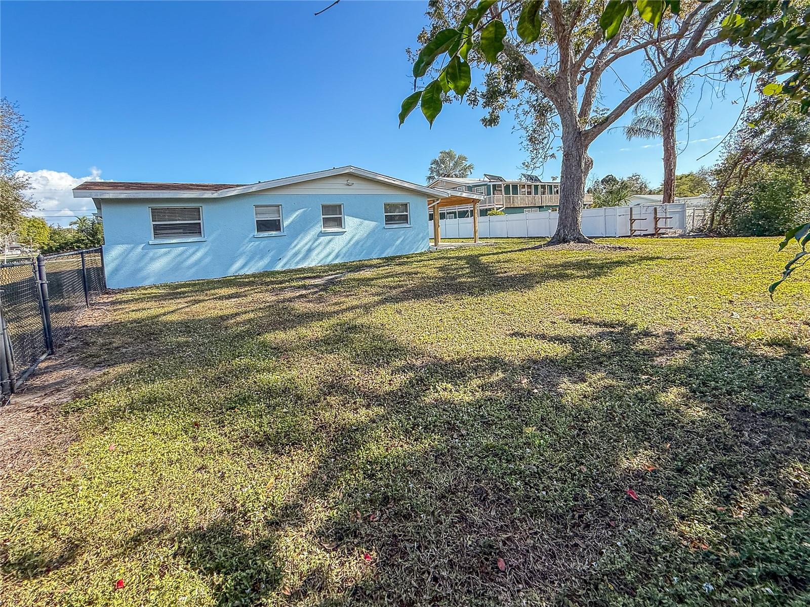 MANATI SHORES SECOND ADD - Residential