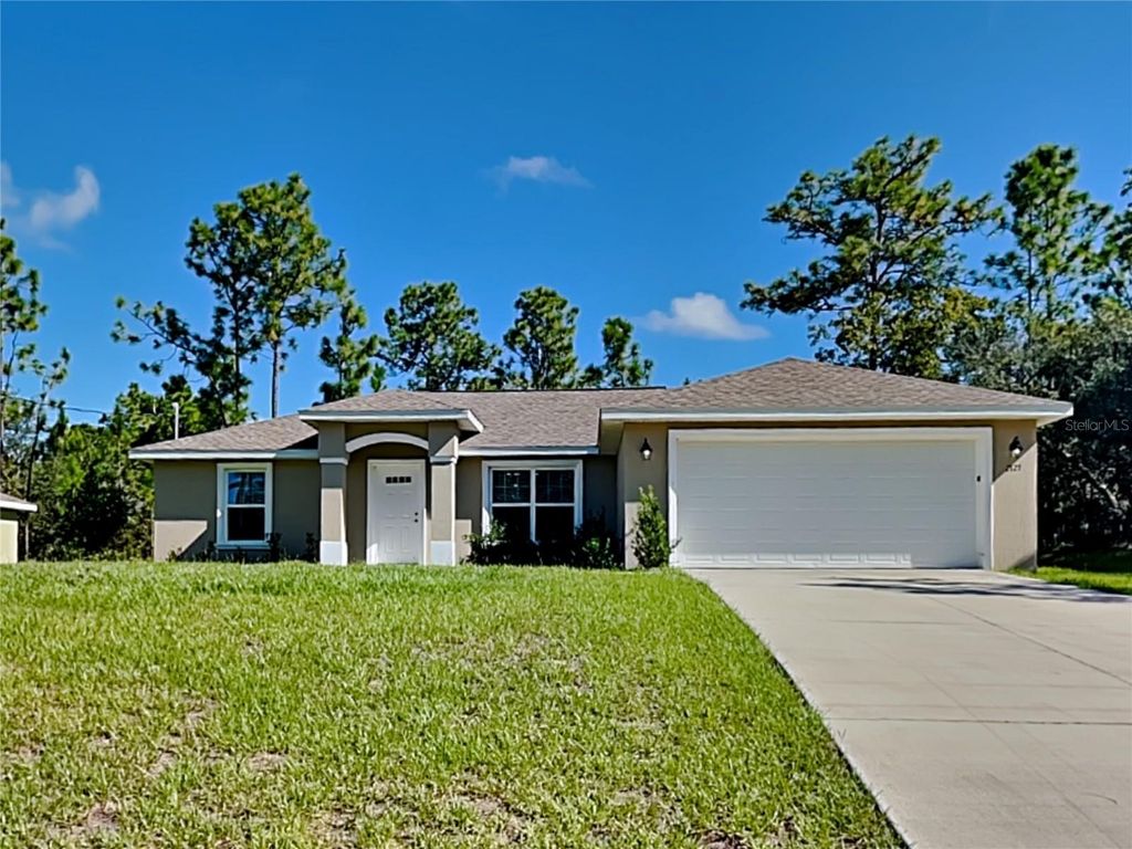 Photo of 2127 W Landmark Drive, Citrus Springs, FL 34434 (MLS # O6353647)