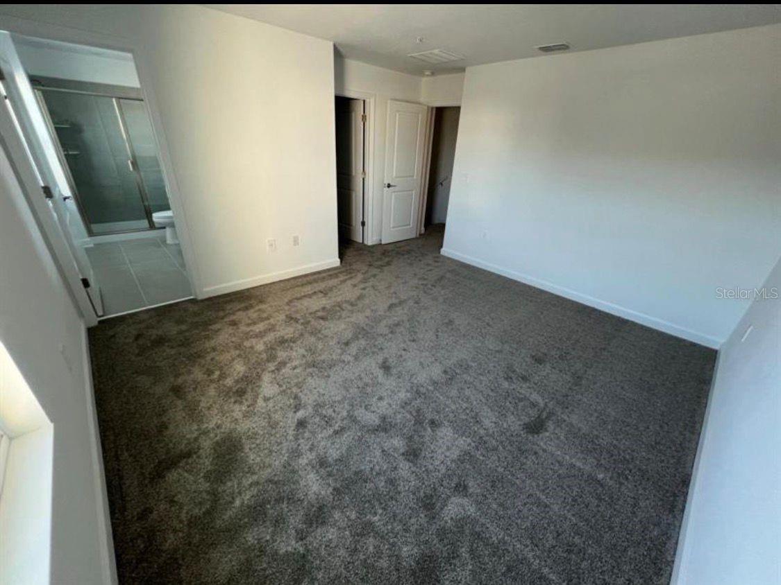 STOREY PARK - Residential Lease